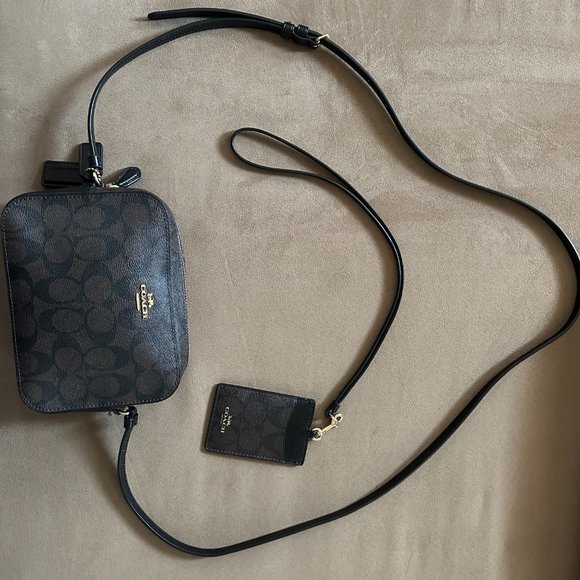 Coach Handbags - Coach purse and lanyard